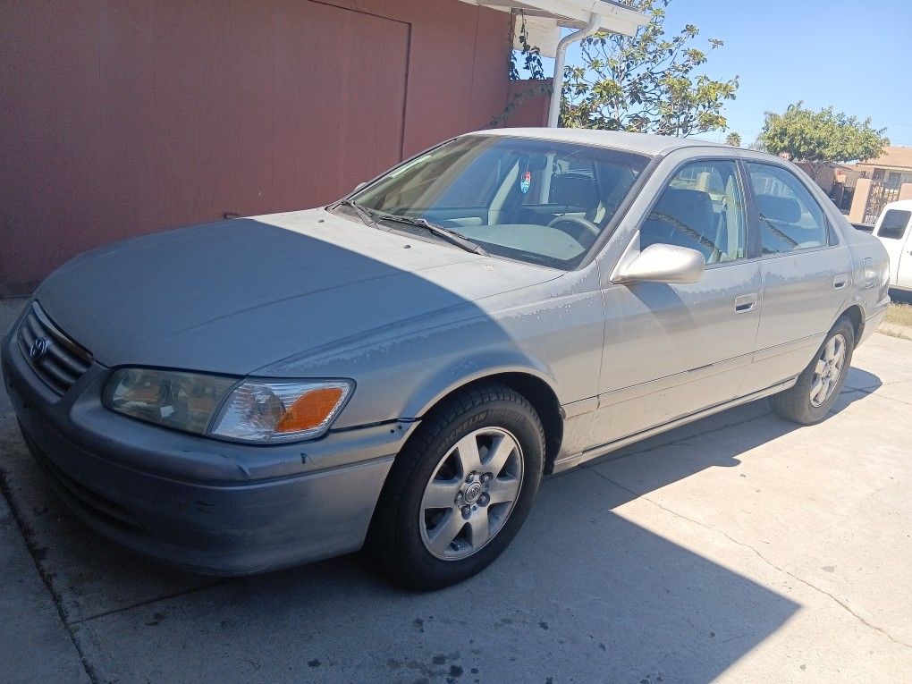 2001 Toyota Camry