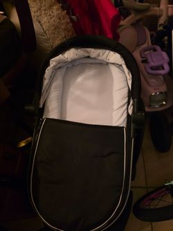 Mockingbird Single Stroller + Bassinet + Maxi-Cosi Car Seat Adapter + Storage Pouch