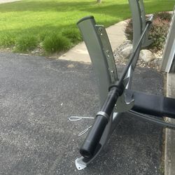 Cybex Weight Bench w/ bar
