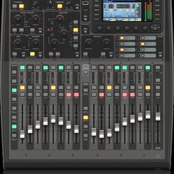Behringer X32 Producer Digital Mixer  Local Pick Up Only