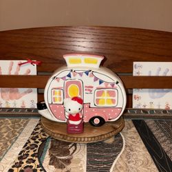 Hello Kitty Happy Camper Figurine(Bank)