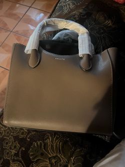 Aallyn bag