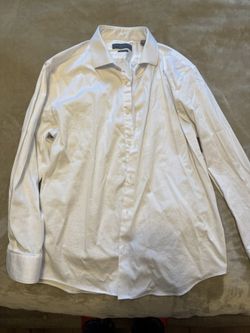 Perry Ellis- Size Medium