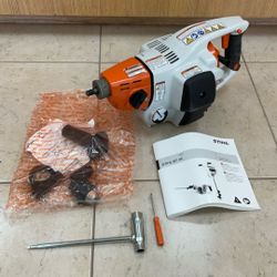 STIHL BT 45 EARTH AUGER (BORING DRILL).