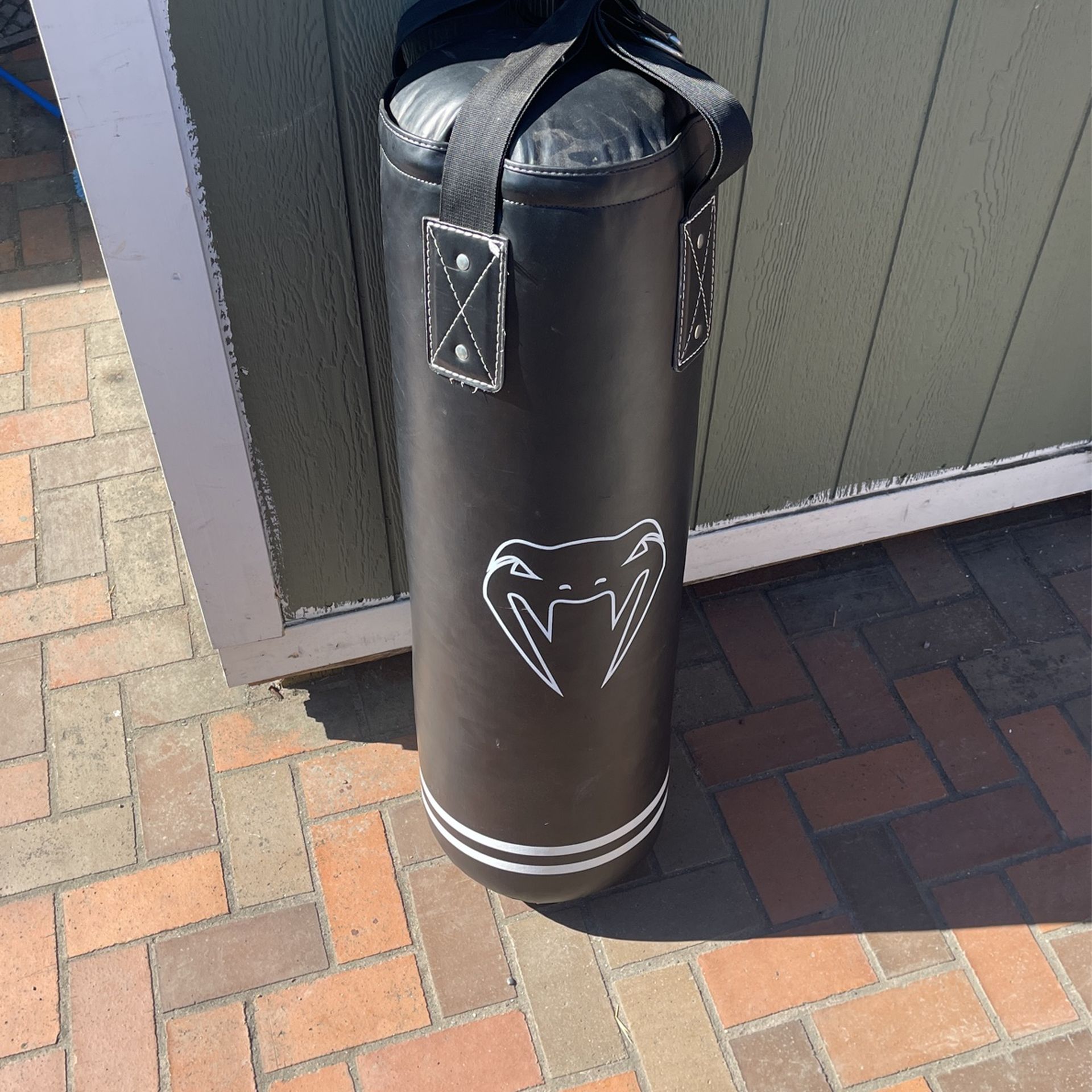 Venom (punching-bag