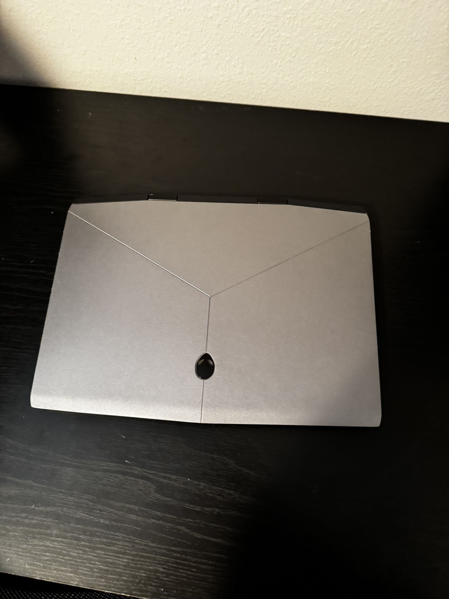 Alienware m15 R1 Laptop