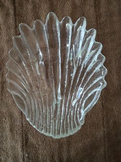 Grandma's Vintage Glass Seashell Bowl