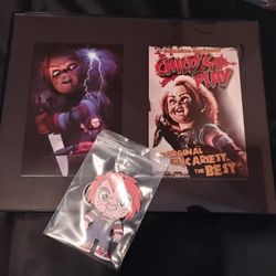 Chucky Frame 8.5 x 11 inch GLASS and Keychain 
