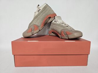 SZ 9 Jordan 14 Retro - Low Clot Terra Blush