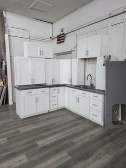 Kitchen Cabinets set
