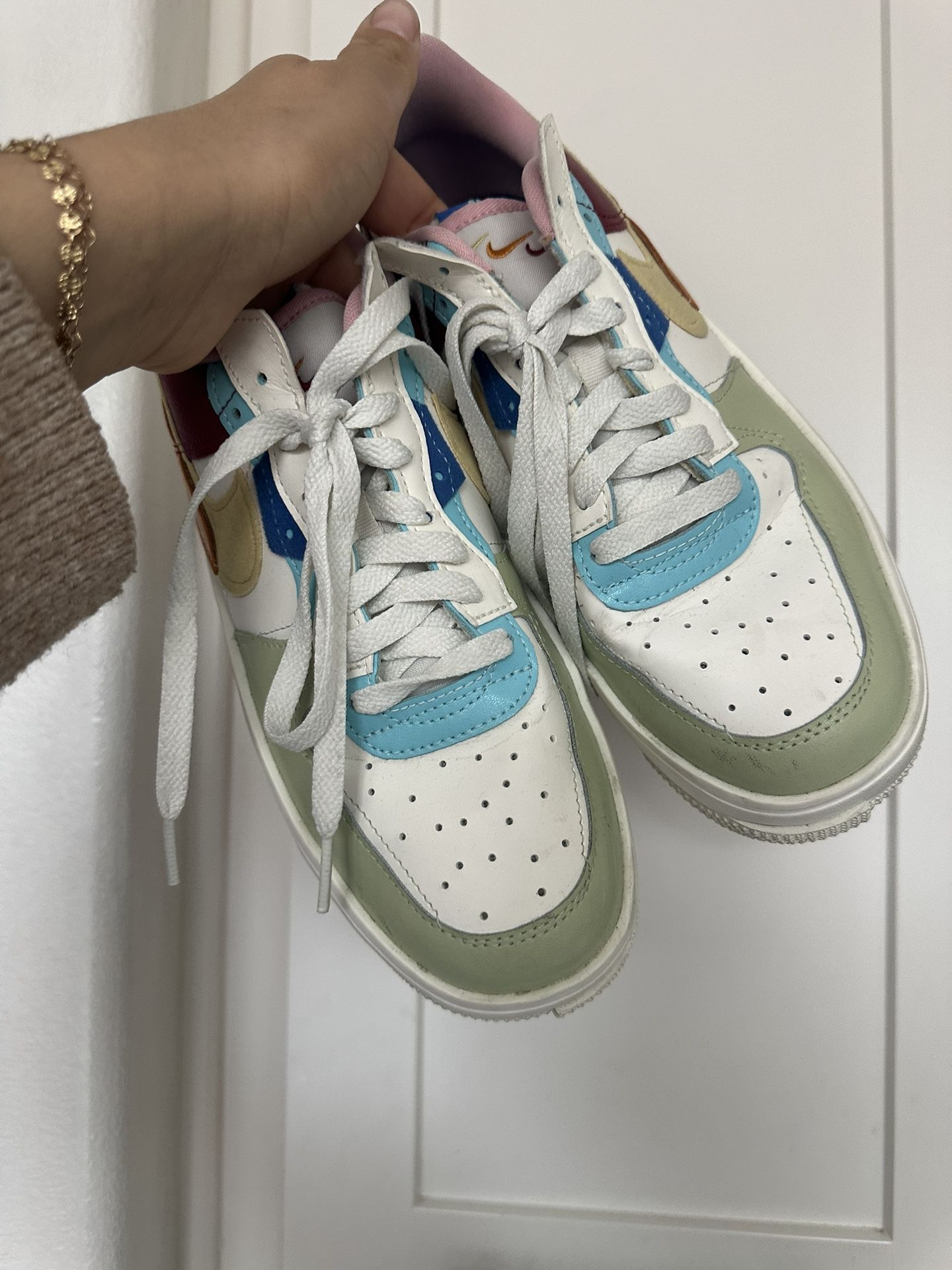 Nike Air Force multicolored Limited edition size size one and a half men