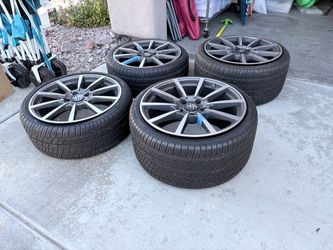 OEM Porsche 991.2 Wheels and Tires: Like New: Bridgestone Potenza set of Four