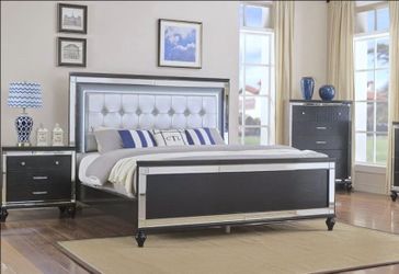 Valentino Designer King 7pc Bedroom