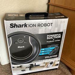 Shark WiFi Robot Vacuum- new In box 