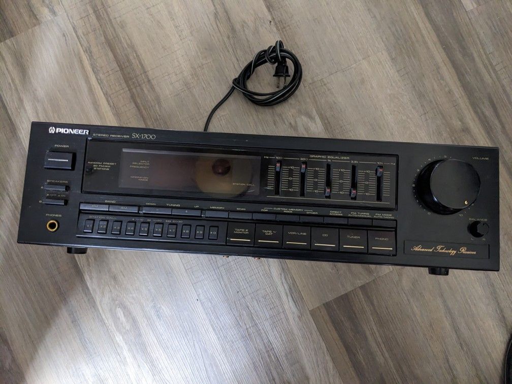 Pioneer SX-1700 Stereo Receiver