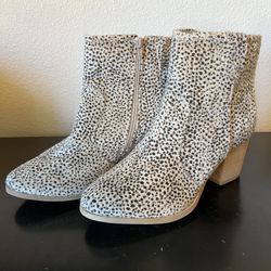 Women’s Pony Hair Ankle Boots Booties Size 10