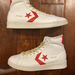 Converse Pro Leather (creme laces)
