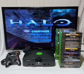 Original Microsoft Xbox Console + 46 Games & 3 Demo Discs + 2 Controllers