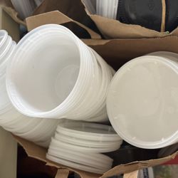 Plastic Containers 