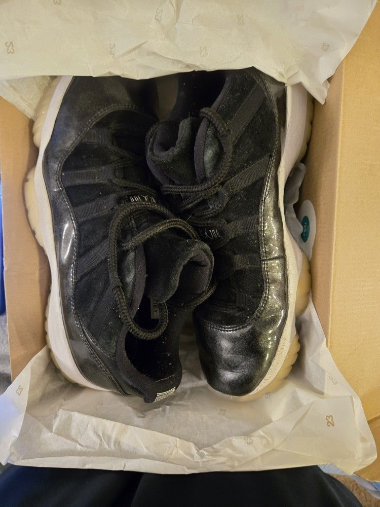 Air Jordan 11s Retro Low Barons