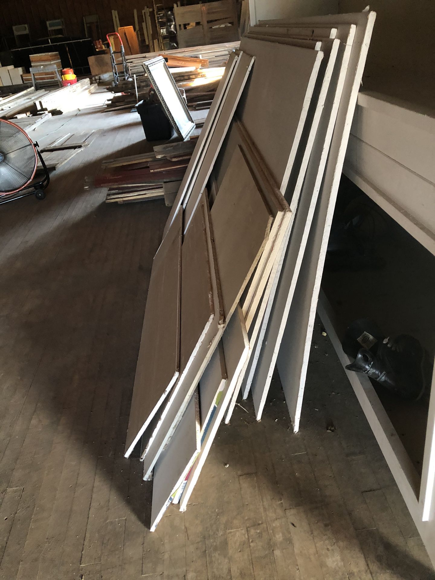 Free - Miscellaneous pieces of drywall