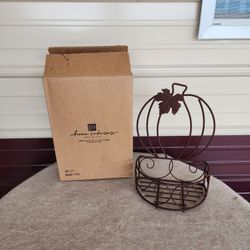 NEW VINTAGE HOME INTERIORS Fall Home Decor Iron Pumpkin Wall Basket 12" Tall