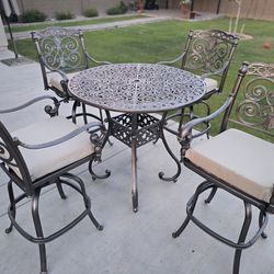 HIGH TOP PATIO SET