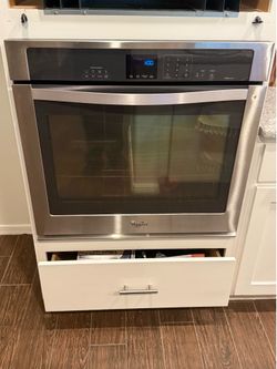 Whirlpool Gold Series Built-In Wall Oven – Stainless Steel – Excellent Condition