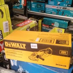 DEWALT 20V MAX LITHIUM ION  4 - 1/2" (115 mm) GRINDER KIT (TOOL ONLY)