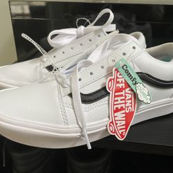 VANS comfycush White Leather Vans
