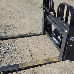 Skid Steer Bobcat Forks 
