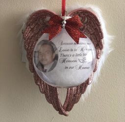 Floating Christmas Ornament 