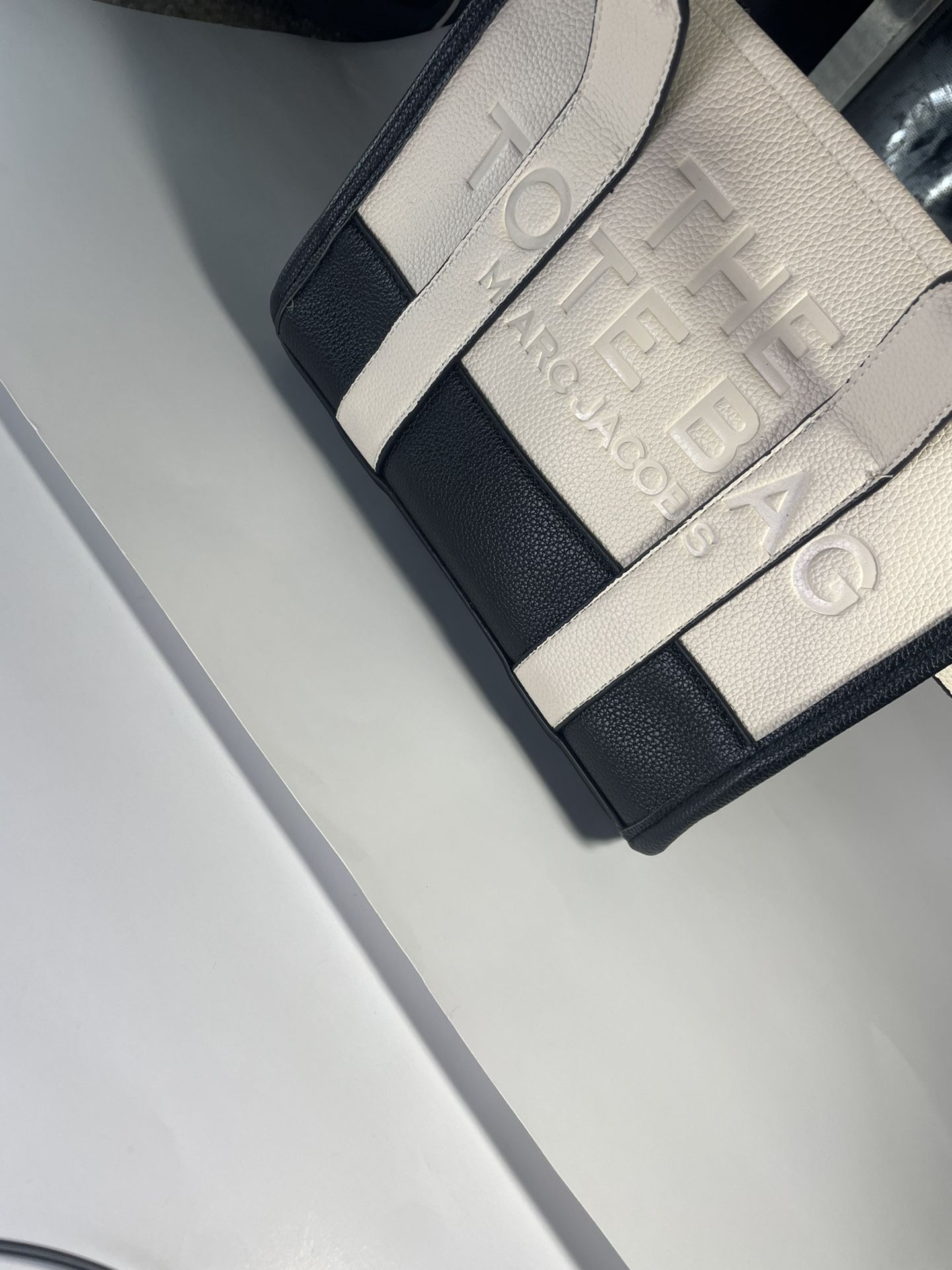 The Tote Bag Marc Jacobs