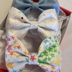 Set of 3 Hair Bows Girls Accessories Clips Fabric Toddlers Green White Neon Star