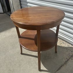 Leopold Stickley Original Round Two-Tier Side Table Model 4085 – Cherry Valley Collection Dated: 1955 Manufacturer: L. & J.G. Stickley, Fayetteville,