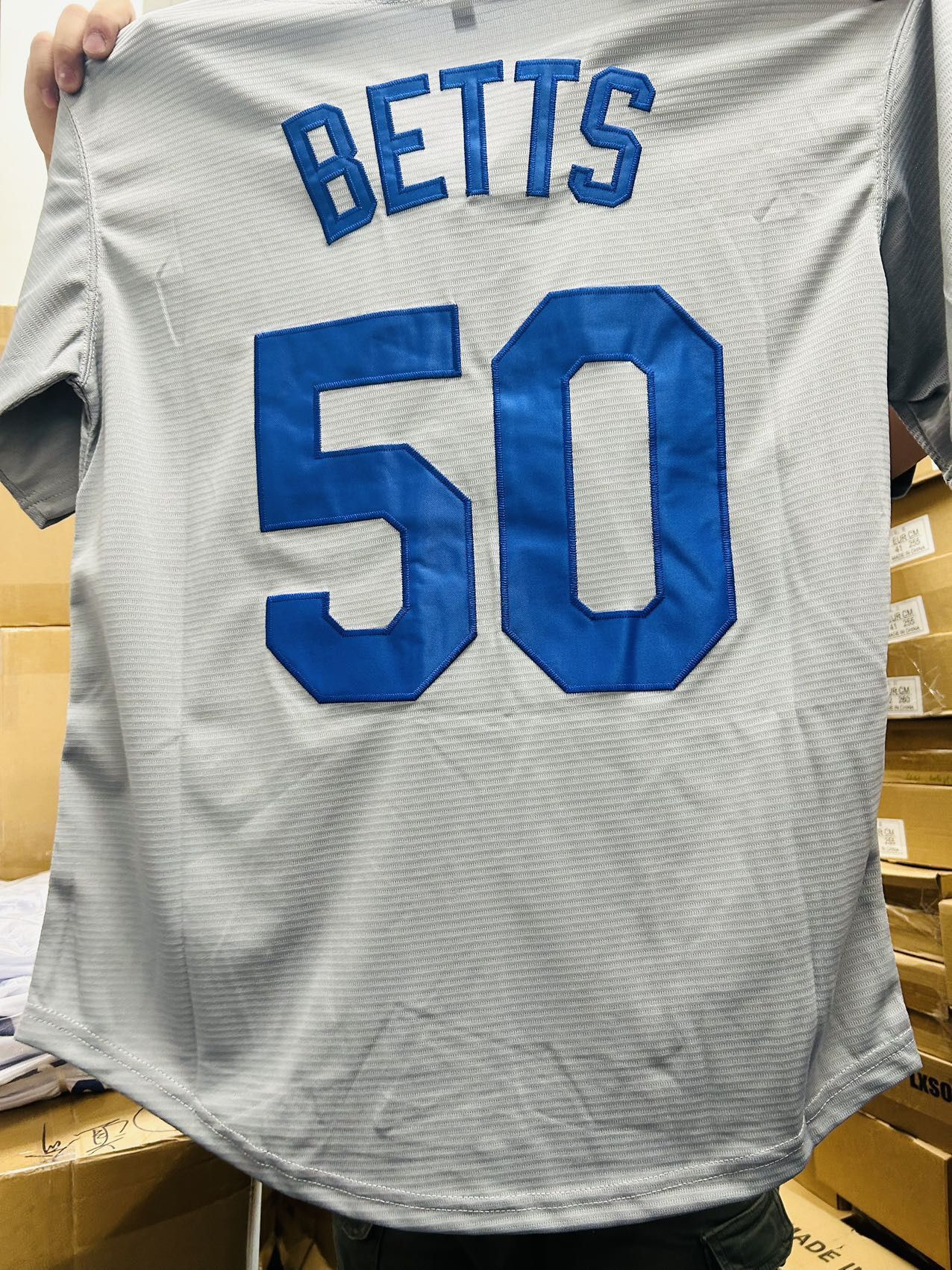 LOS ANGELES DODGERS JERSEY SHIRT #50 Mookie Betts SIZE XL * BRAND NEW*