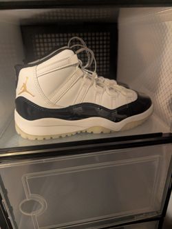 Jordan 11 Size 1y