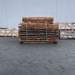 Pallets/wood