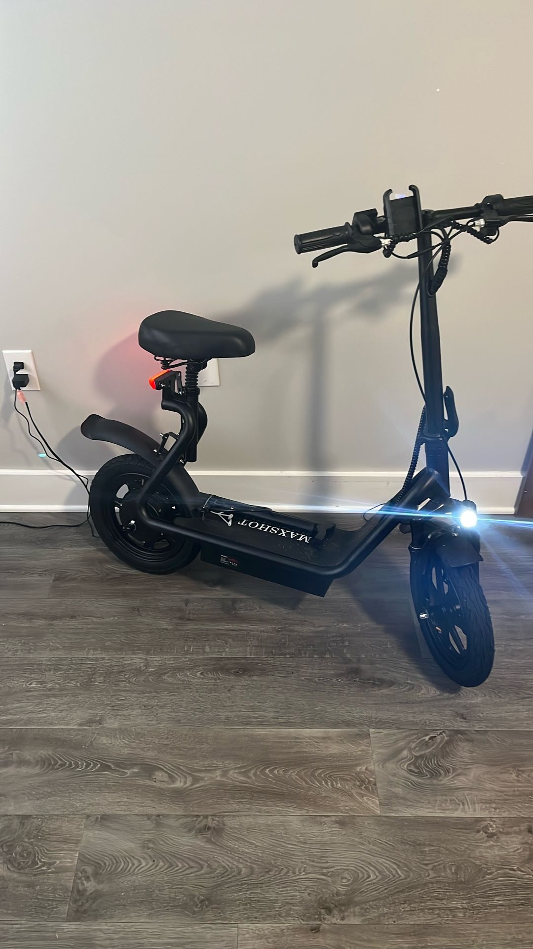 Max shot Electronic Sit Down Scooter
