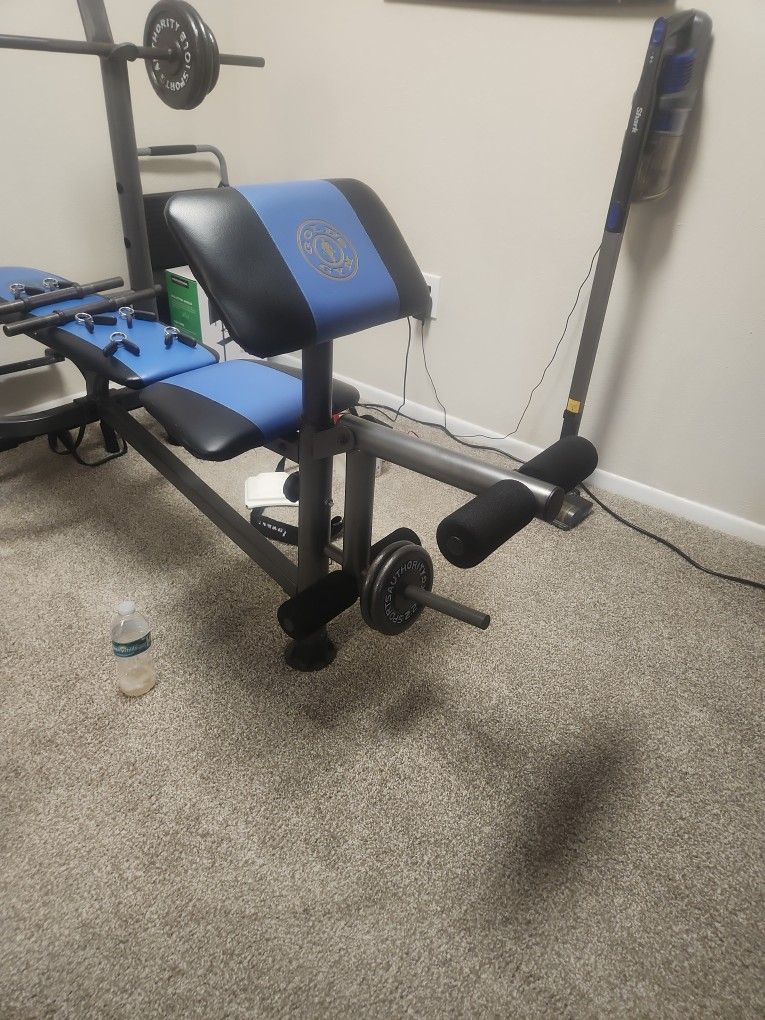 Gold Gym Bench Press