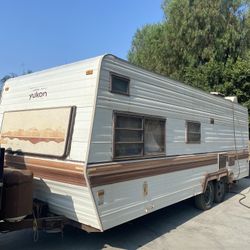 Yukon Travel Traila 
