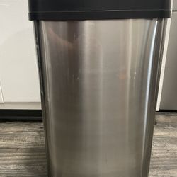 Sensor Trash can 