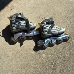 Women’s Rollerblades Size 7