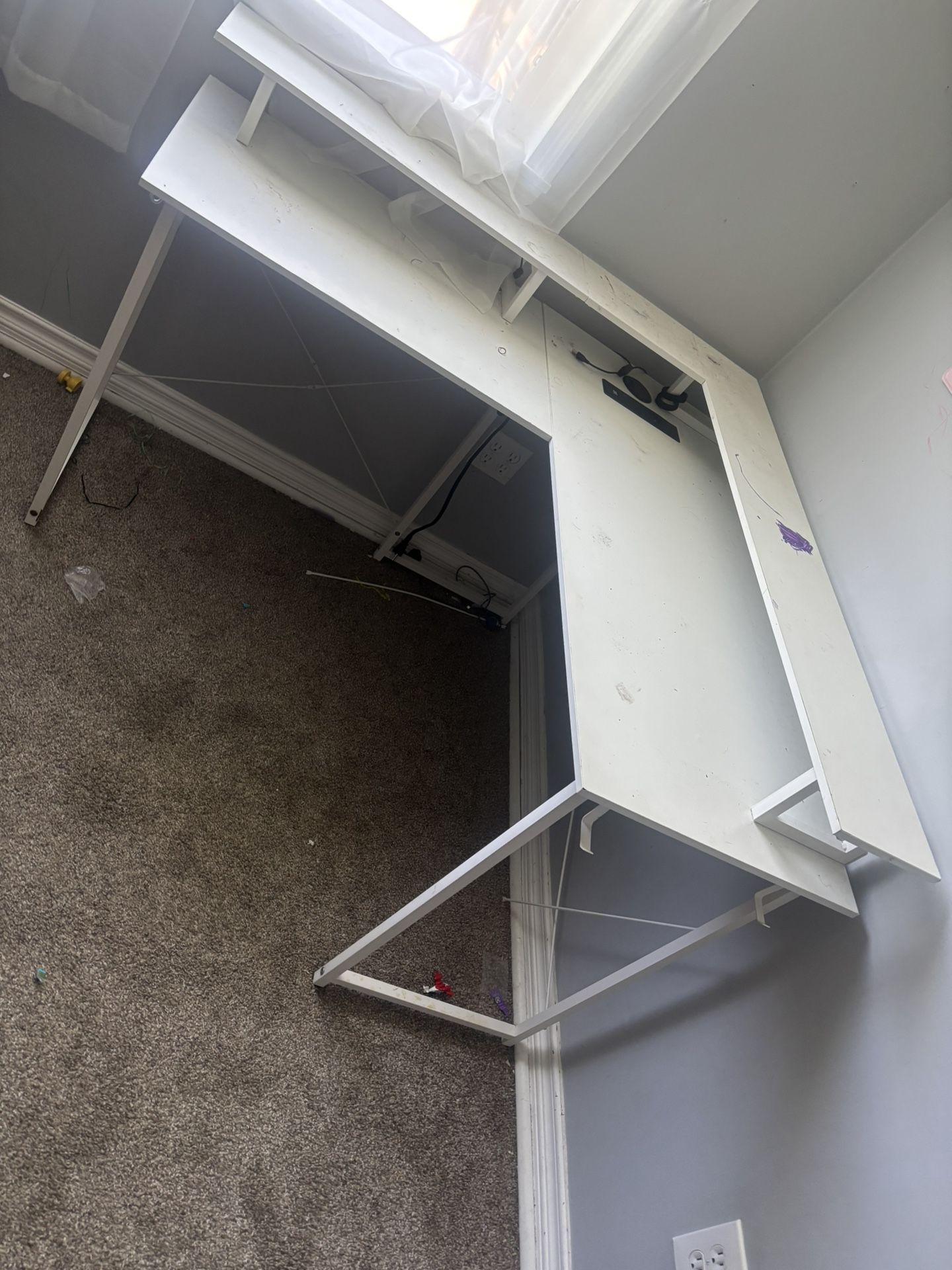 L Shaped Desk