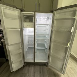Frigidaire Refrigerator