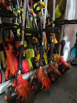 ECHO GAS WEED EATER LIKE NEW