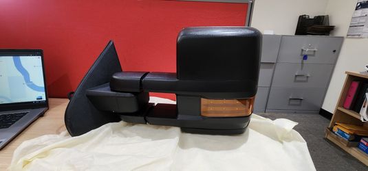 Truck Tow Mirror with Amber Turn Signal
