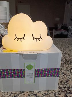 SCENTSY "ABOVE THE CLOUDS" WAX WARMER (NIB) NEVER NEEDS A BULB