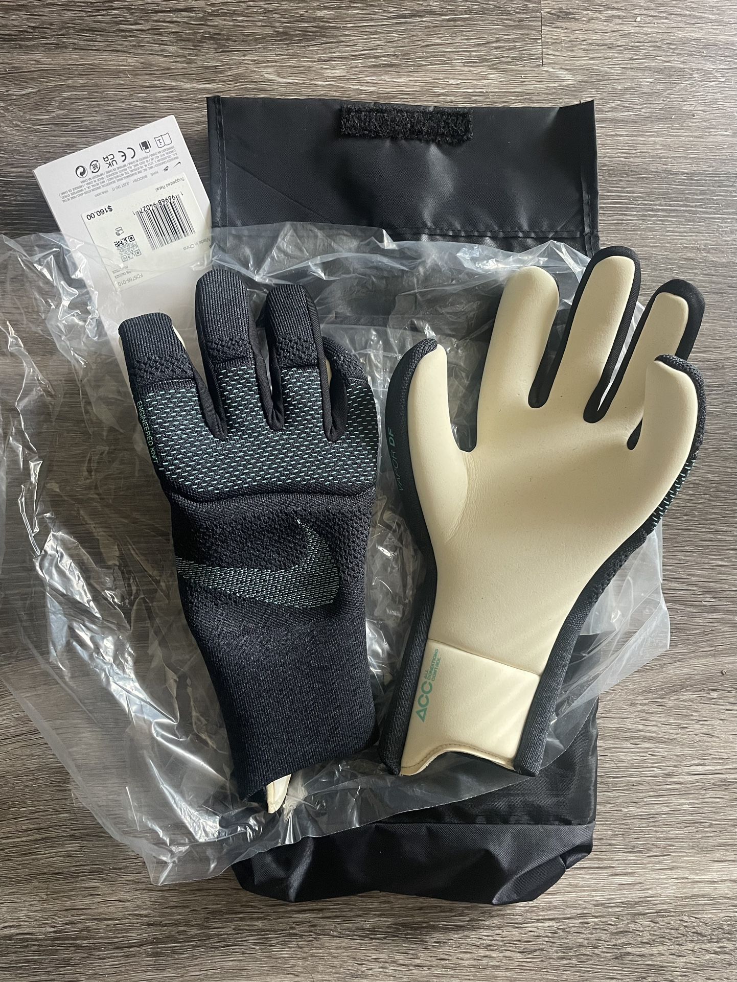 Nike GK Vapor Dynamic Fit Goalie Soccer Gloves Football Goalkeeper Men’s Size 8 ACC Technology