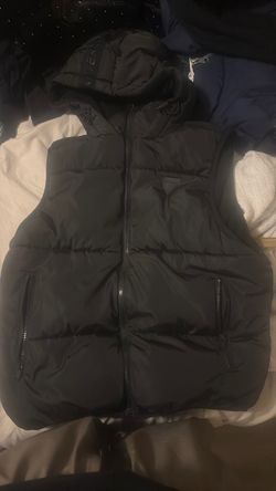 Guess Black Puffer Vest with Hood